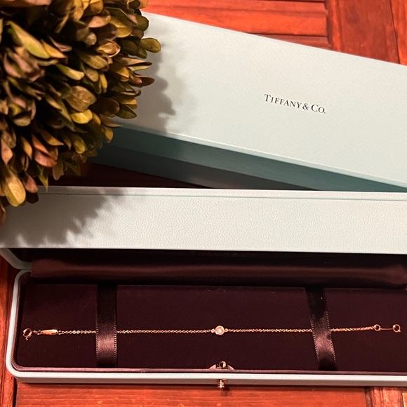 Tiffany & Co. Elsa Peretti Diamonds by the yard 18k Rose Gold Bracelet .10cw NWT - Picture 2 of 7